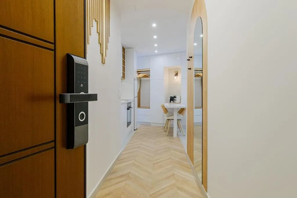 Διαμέρισμα Tsinari Comfort & Luxury Suite, Private Parking Θεσσαλονίκη