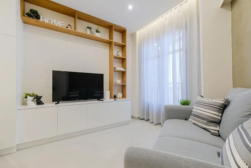 Tsinari Comfort & Luxury Suite, Private Parking Tessalónica